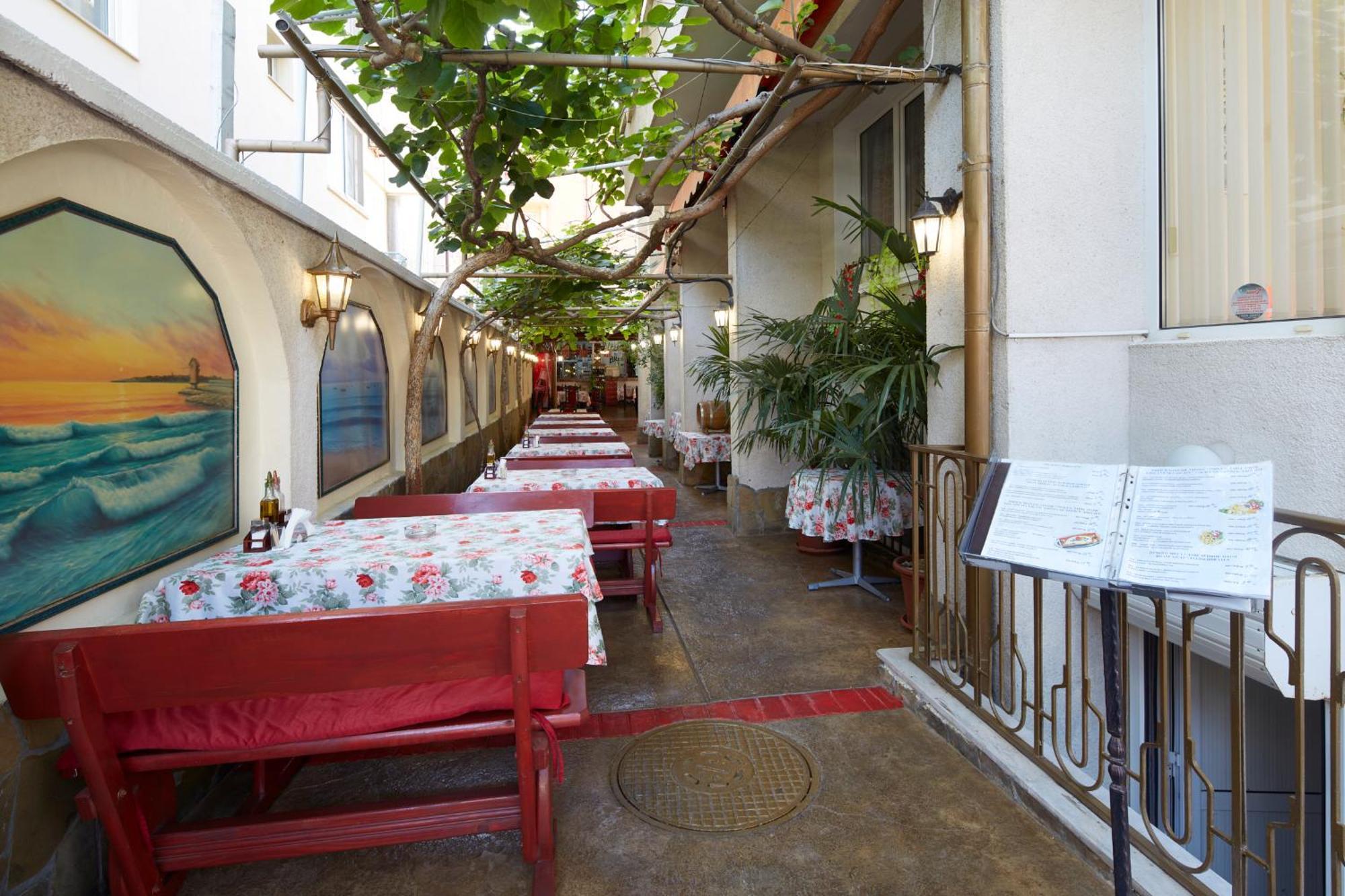Family Hotel Andreev 内塞伯尔 外观 照片